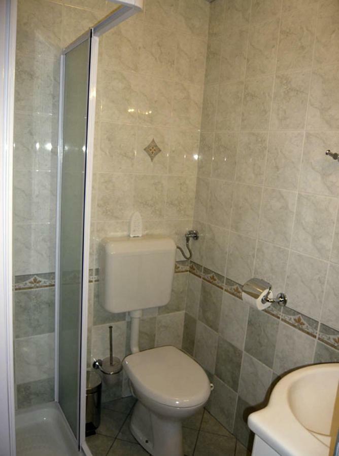 Apartmaji Hribar Pr'Ostank Kamnik Esterno foto